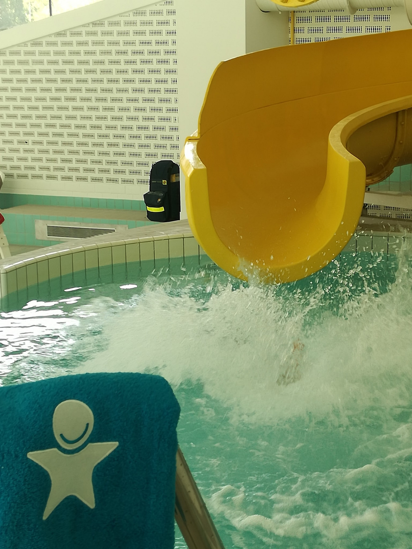 Un toboggan pour s'amuser Un toboggan pour s'amuser